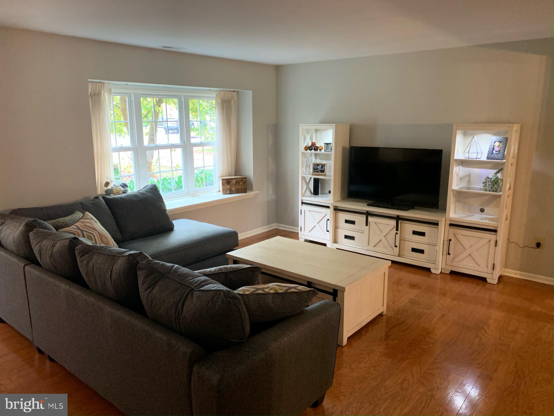4 Whitemarsh COURT