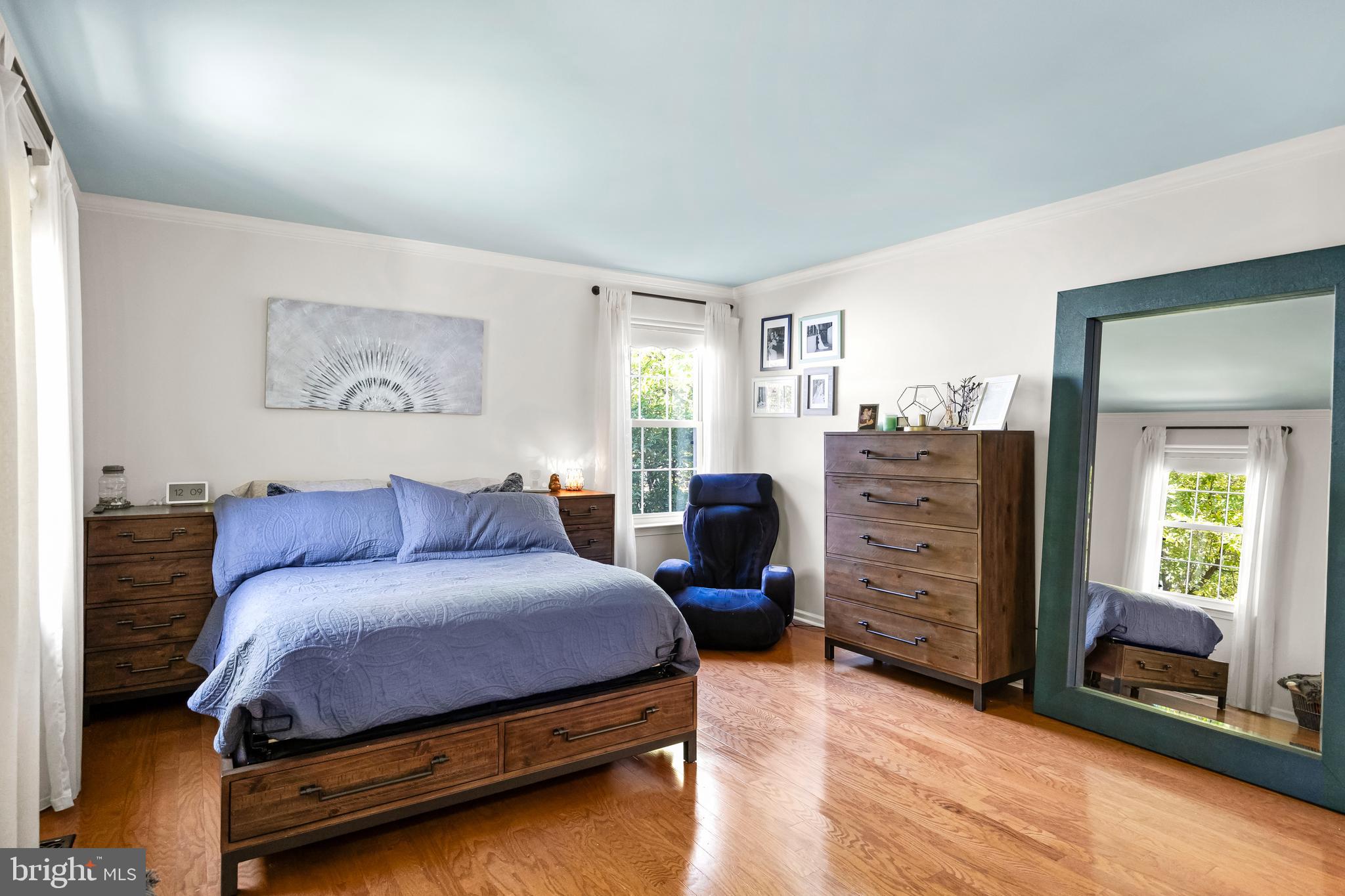 4 Whitemarsh COURT
