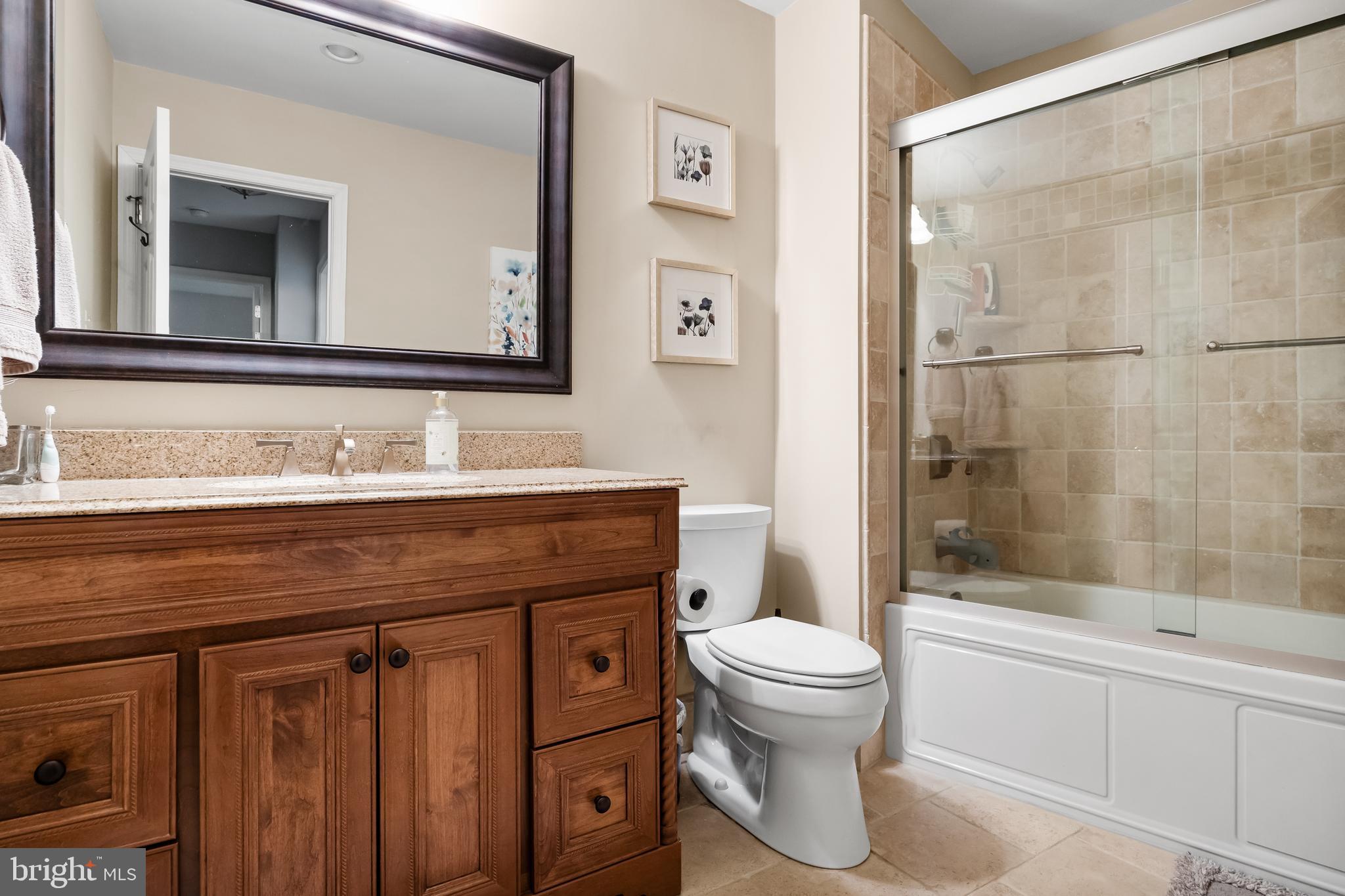 4 Whitemarsh COURT