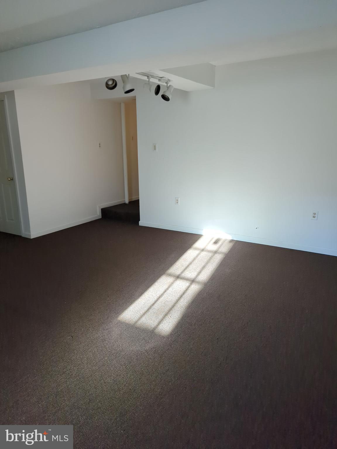 89 DORCHESTER CIRCLE