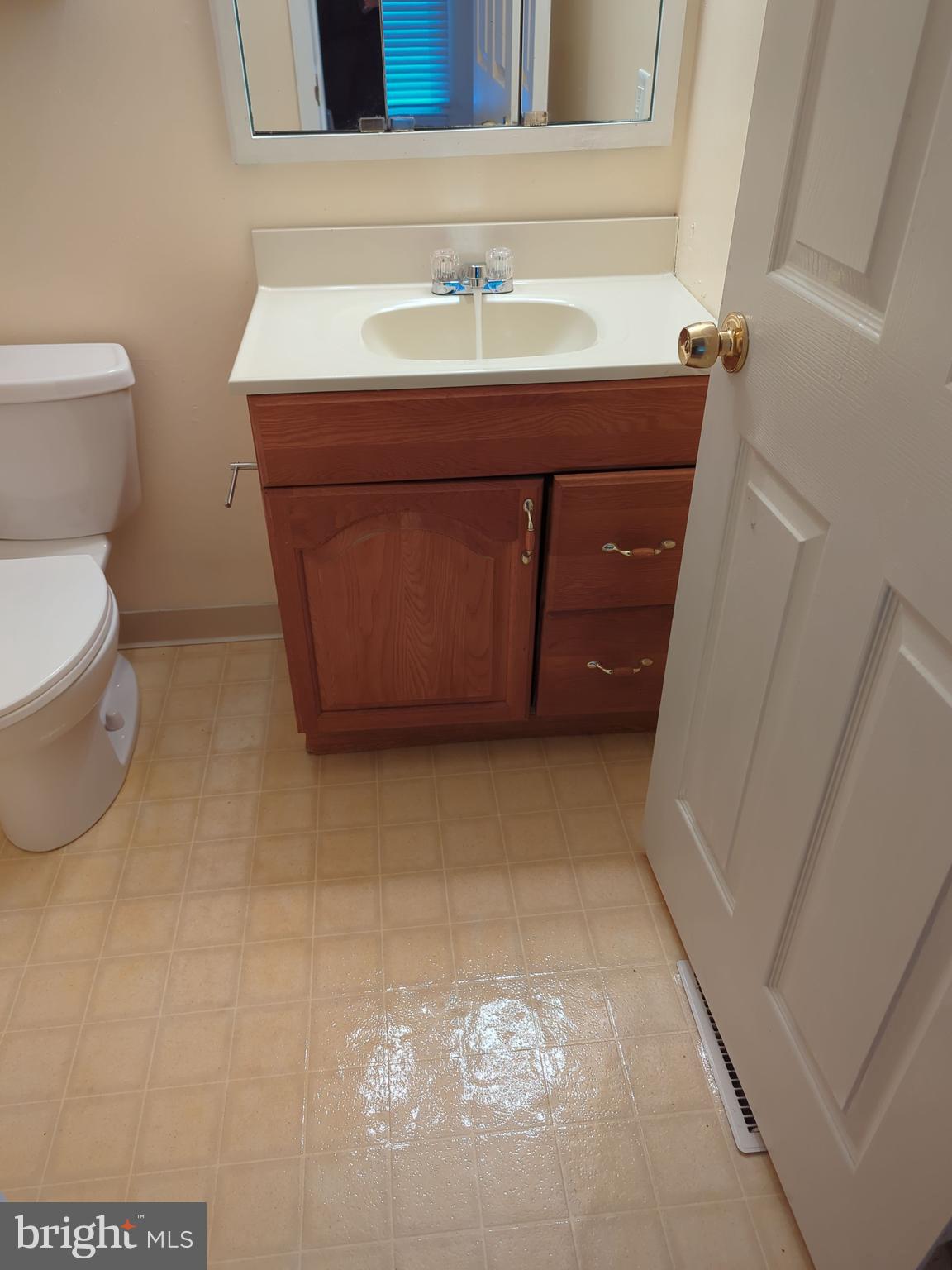 89 DORCHESTER CIRCLE