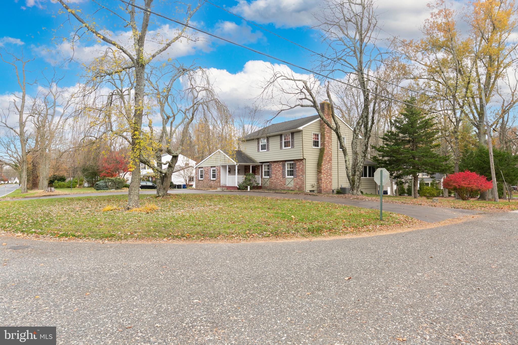 17 Christopher Mill ROAD