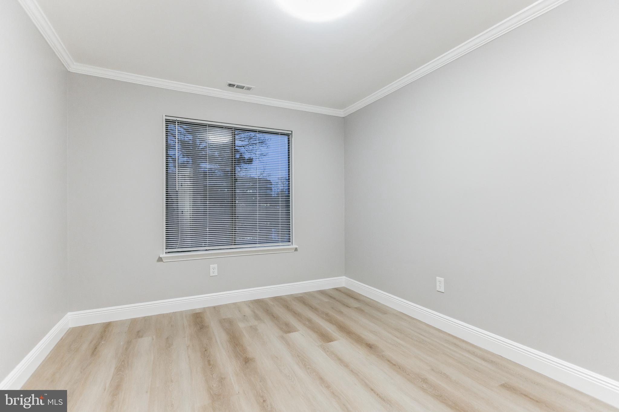 1307 CHESTERWOOD COURT