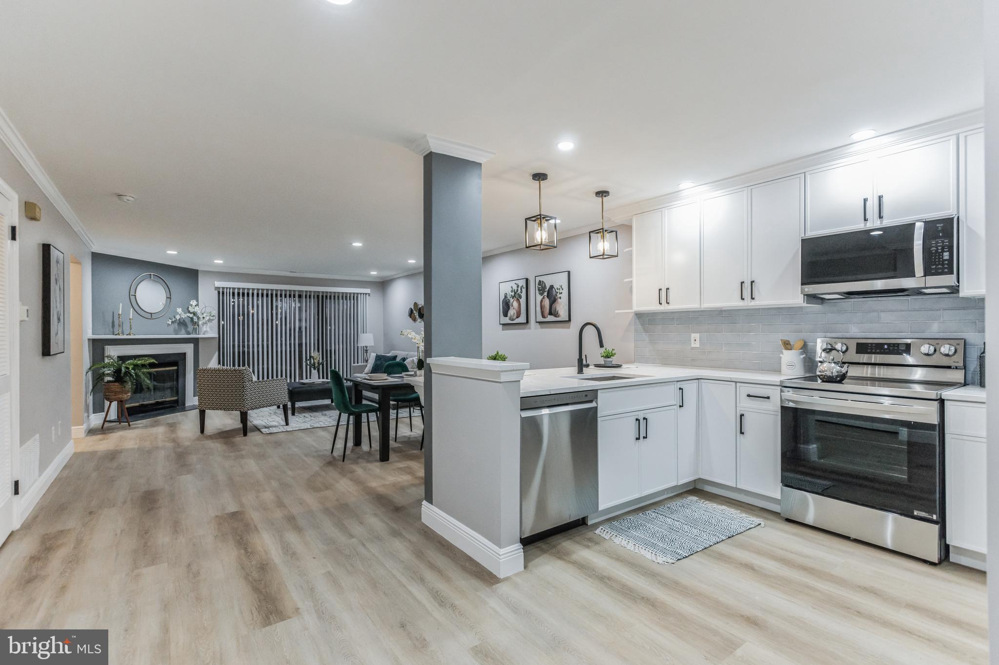 1307 CHESTERWOOD COURT