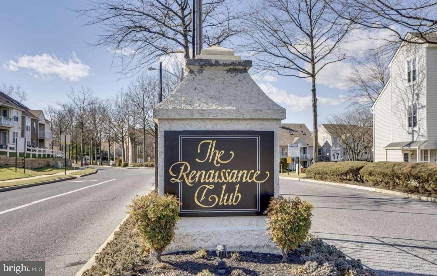 335 Thornwood DRIVE