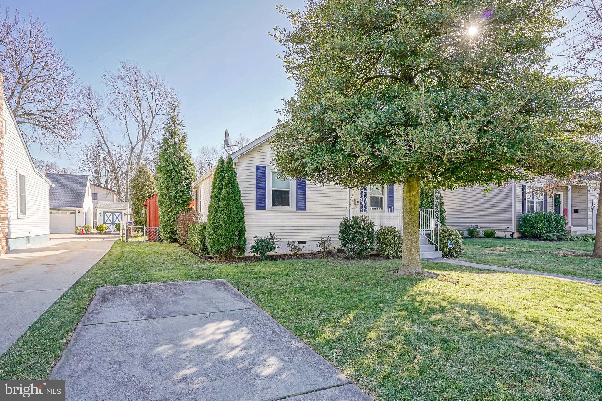 104 E WILSON AVENUE