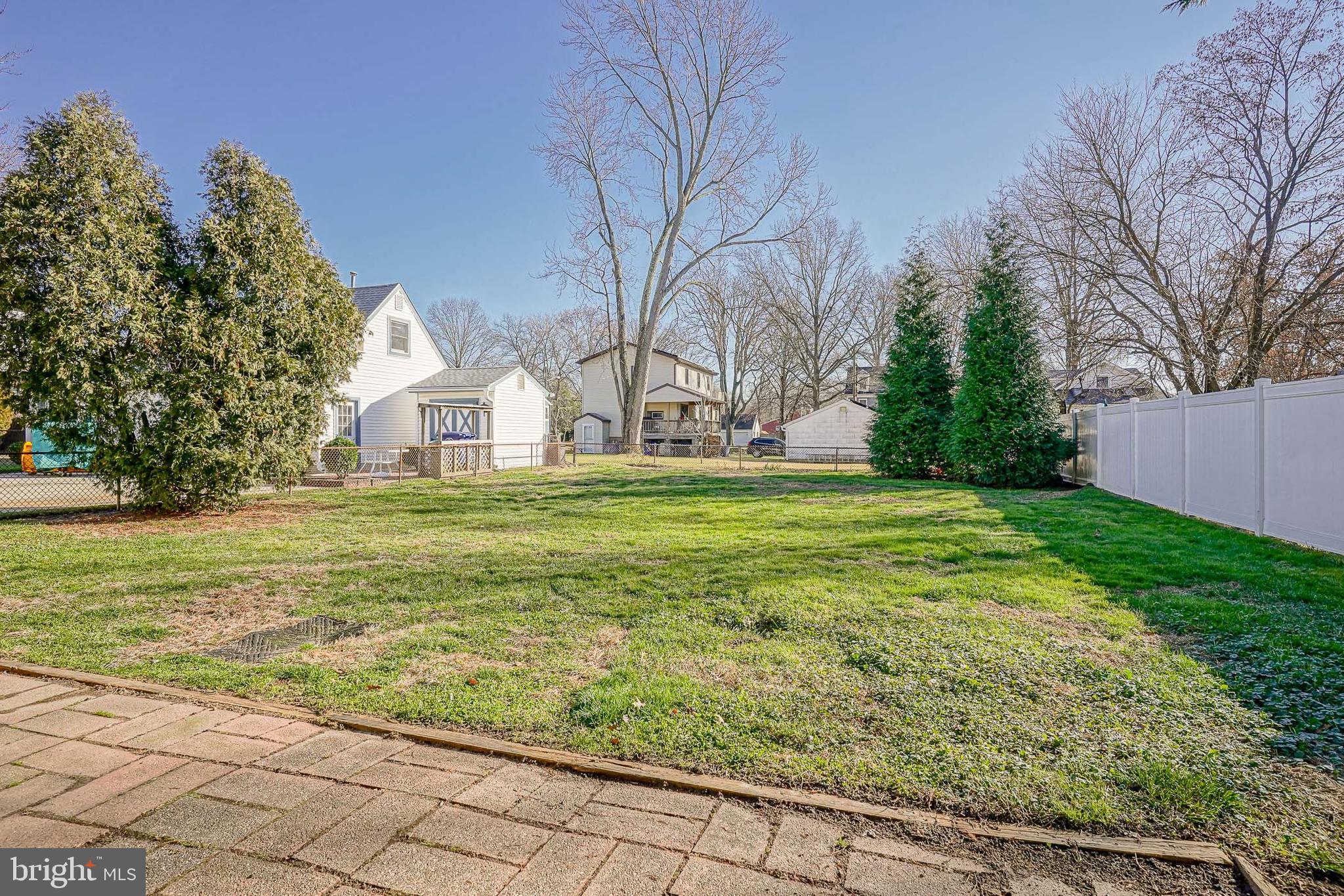 104 E WILSON AVENUE