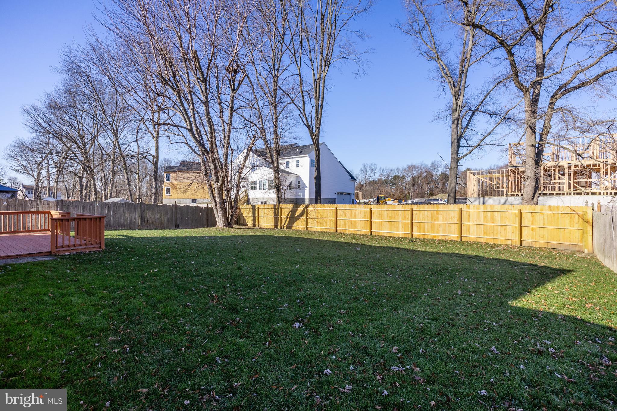121 Fox Hill DRIVE