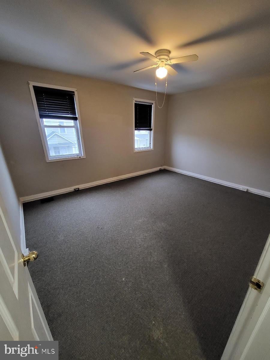 433 Kossuth STREET