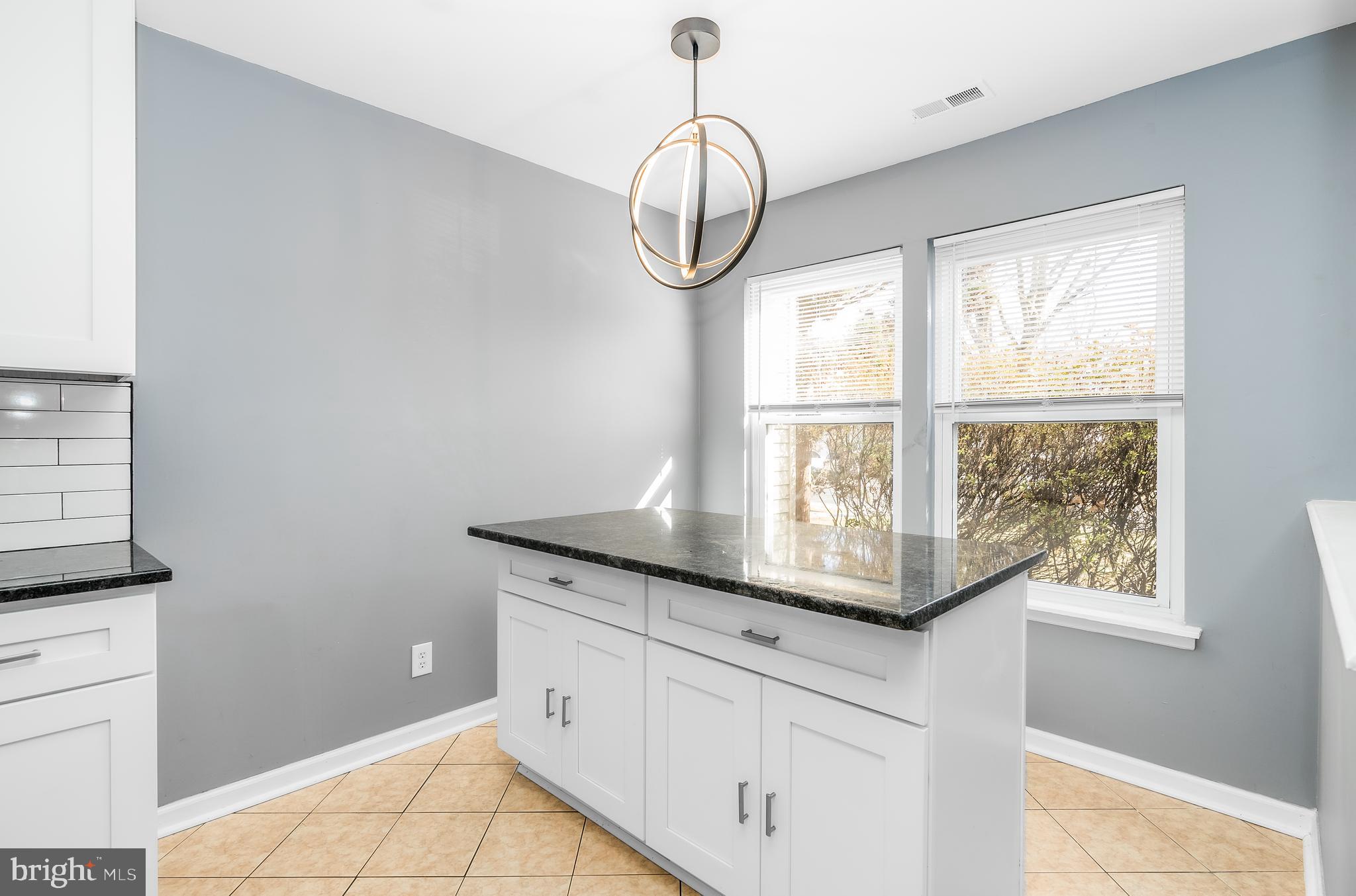 2604 Elberta LANE