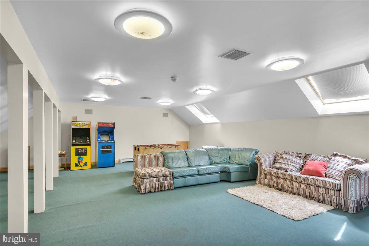 22 REEVES STATION ROAD