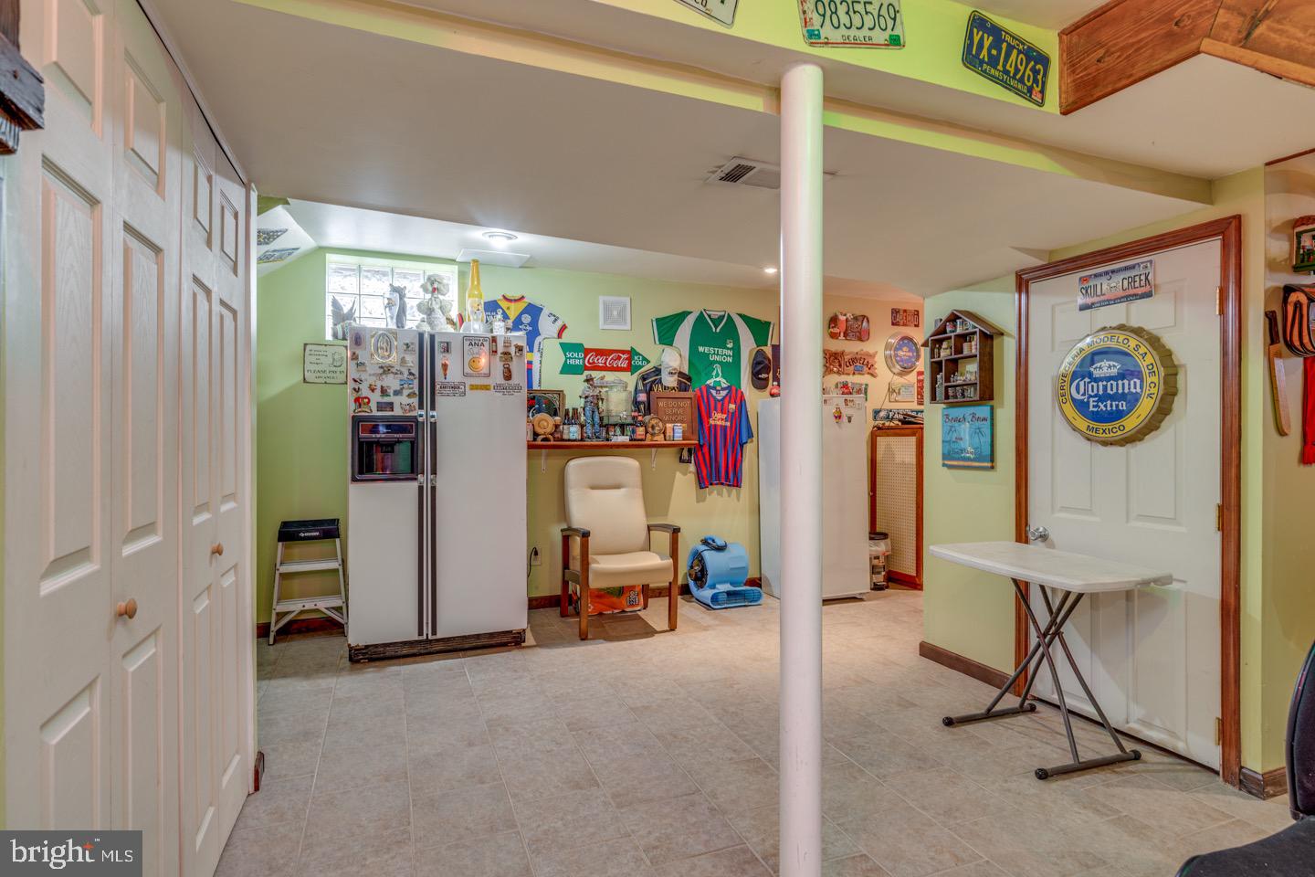 907 Turner Ave