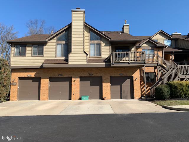 805 AUGUSTA CIRCLE