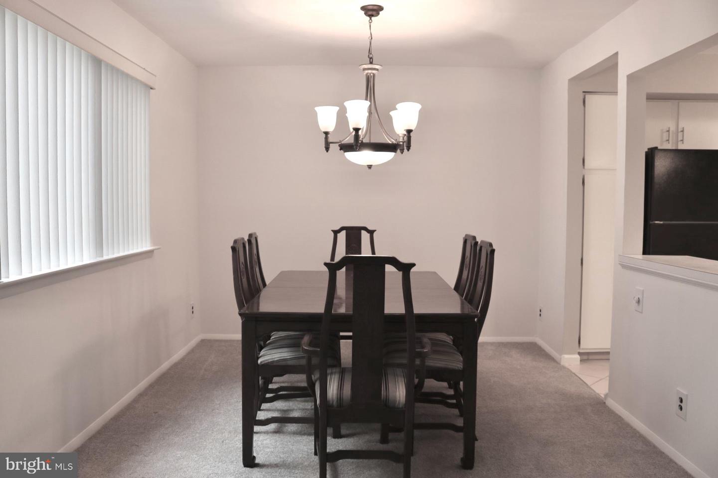 115 E Kings Highway Unit: 305