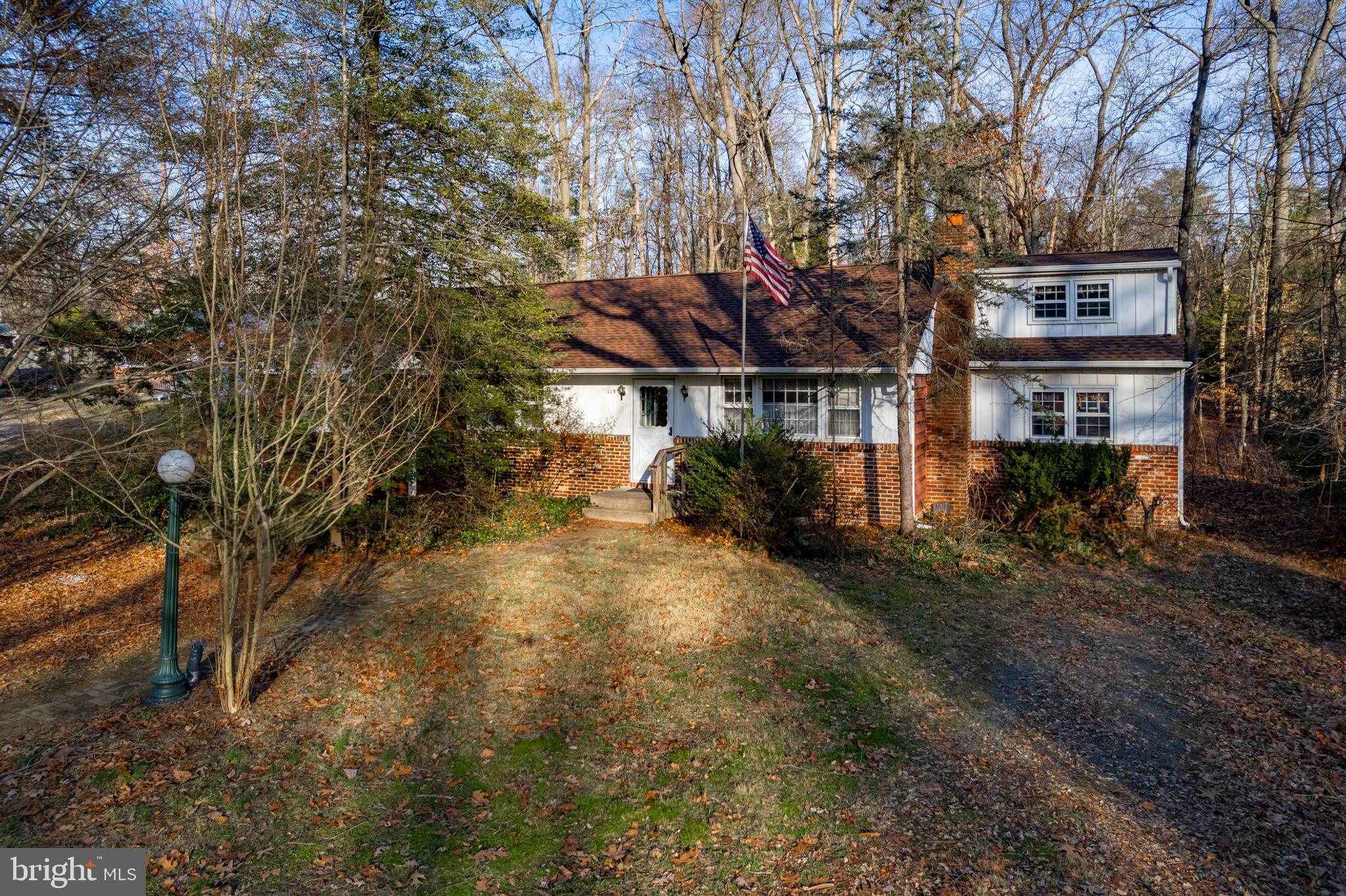 115 WOOLMANS LANE