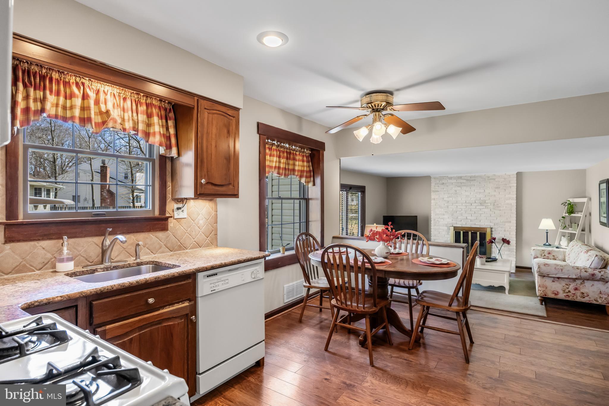 18 YORKTOWN DRIVE