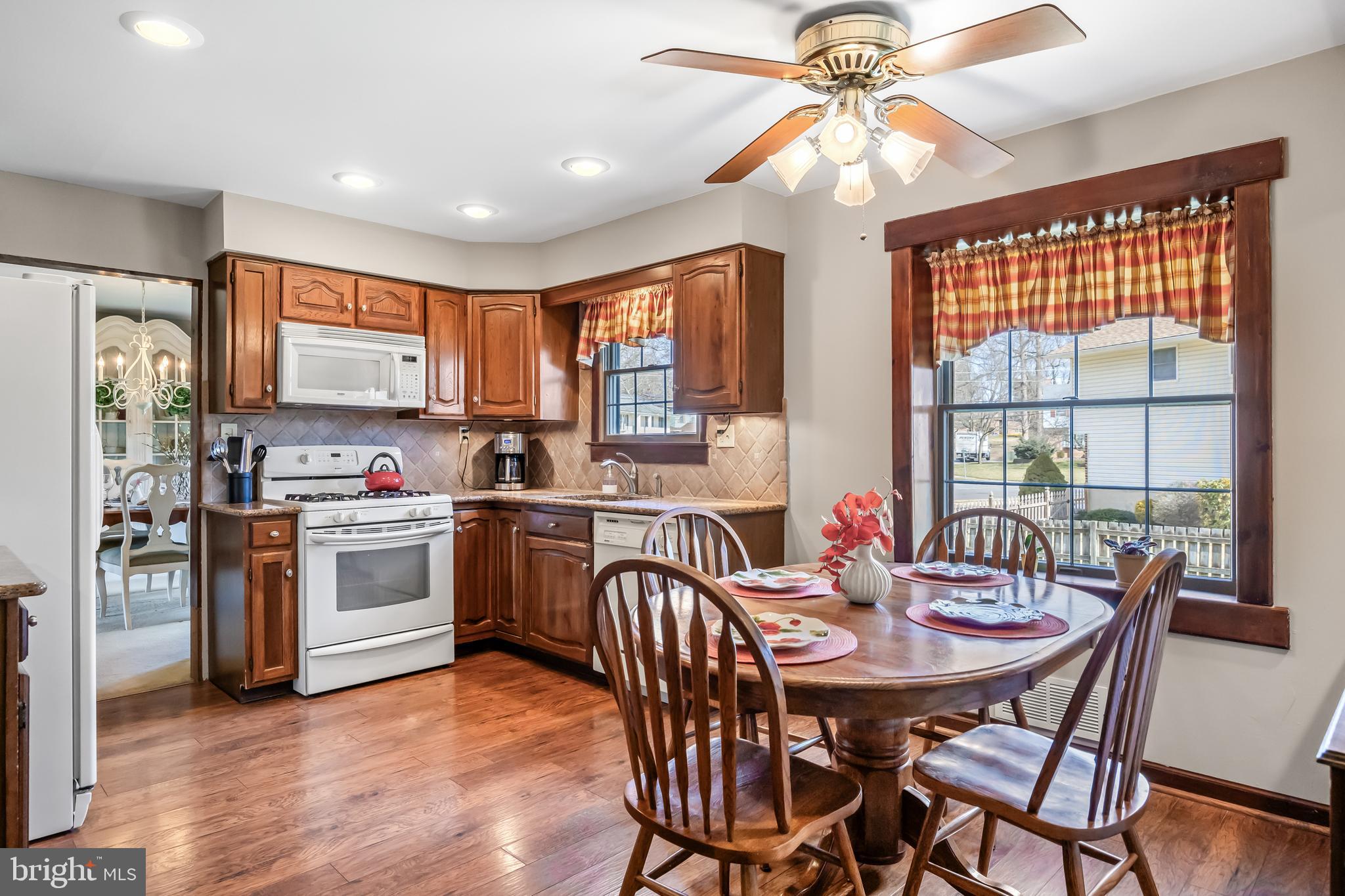 18 YORKTOWN DRIVE