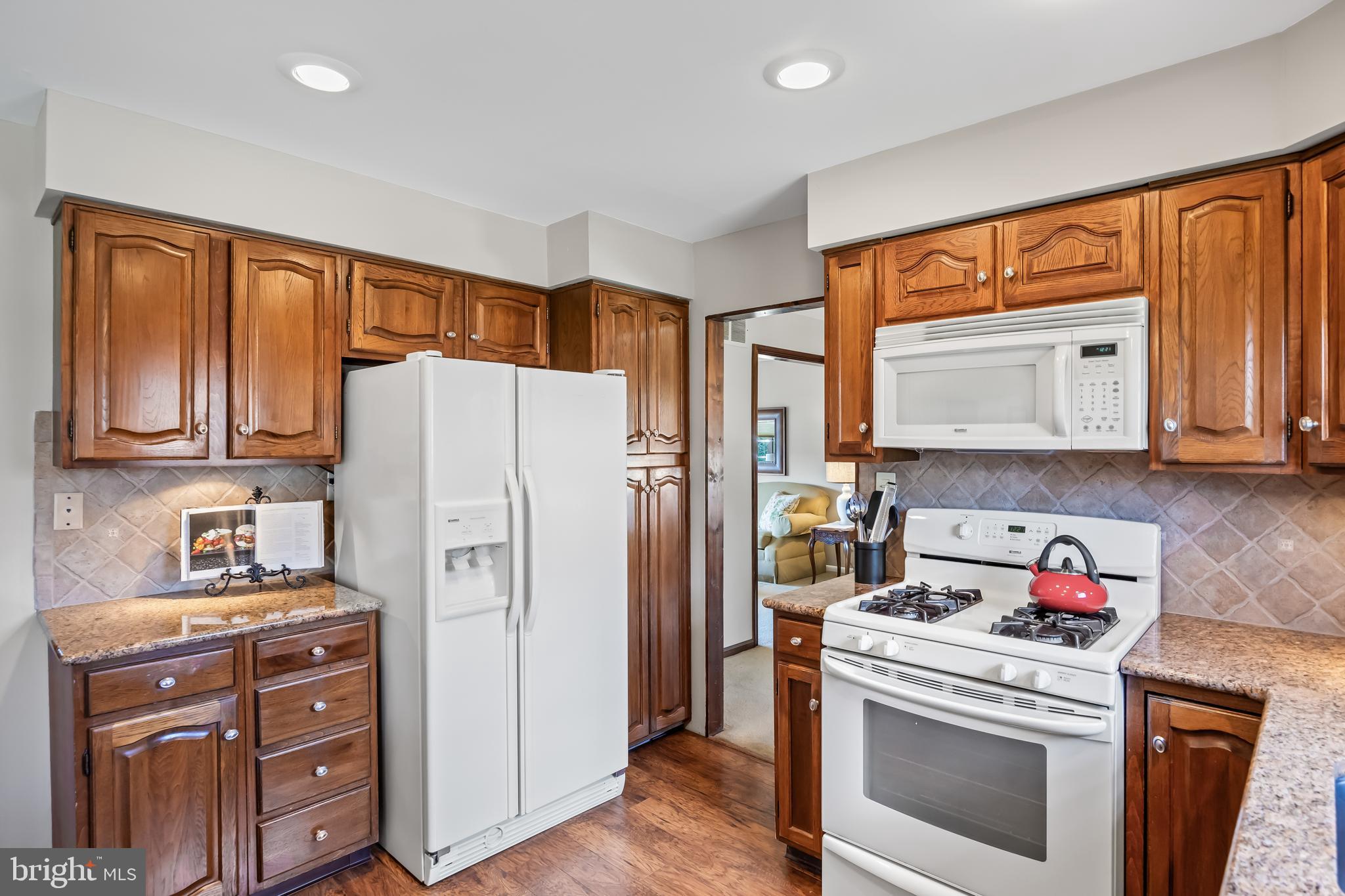 18 YORKTOWN DRIVE