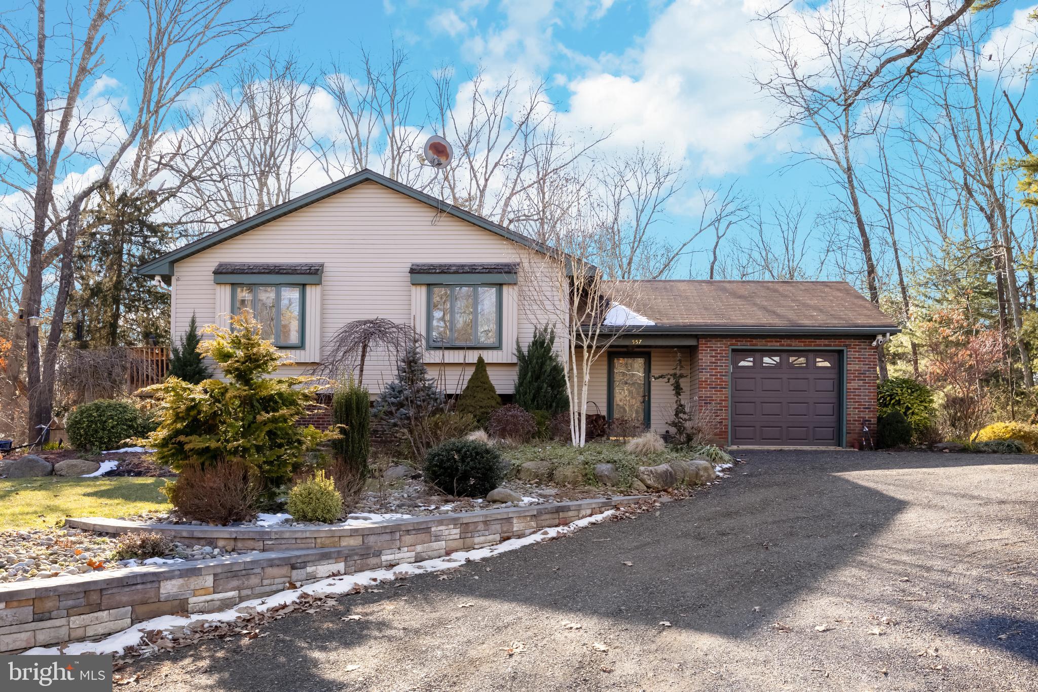 557 Kettle Run Rd