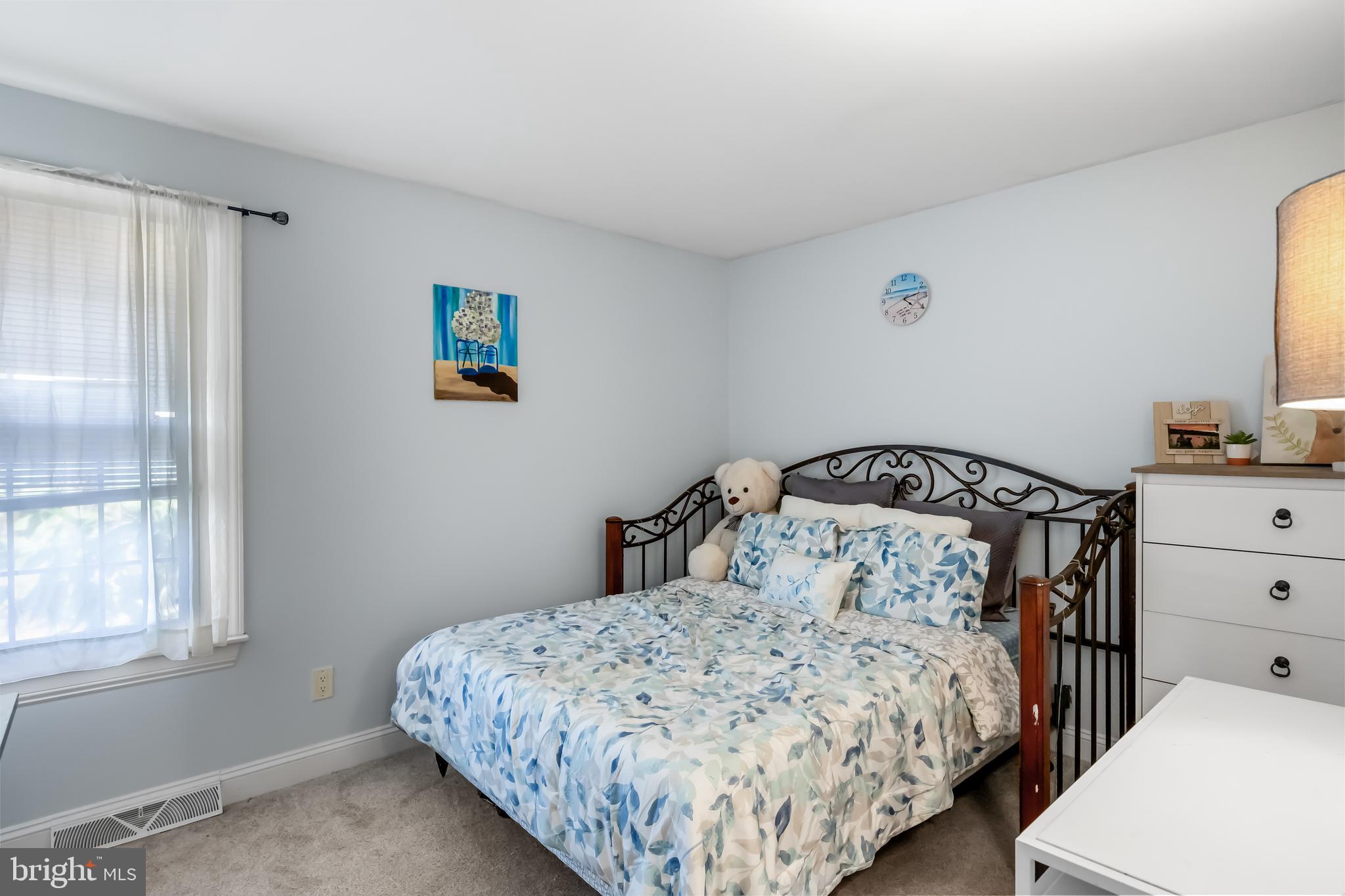 557 Kettle Run Rd