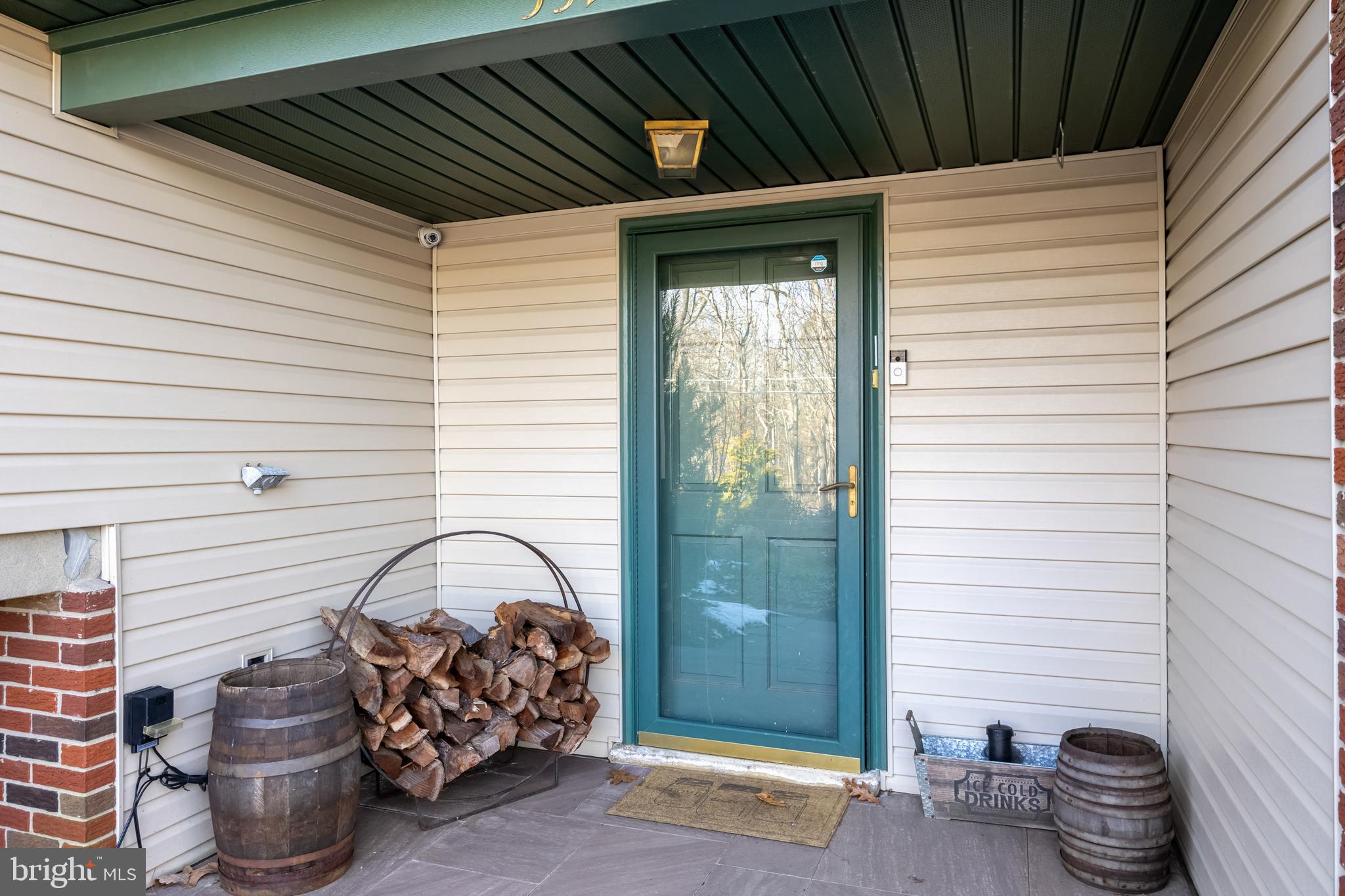 557 Kettle Run Rd