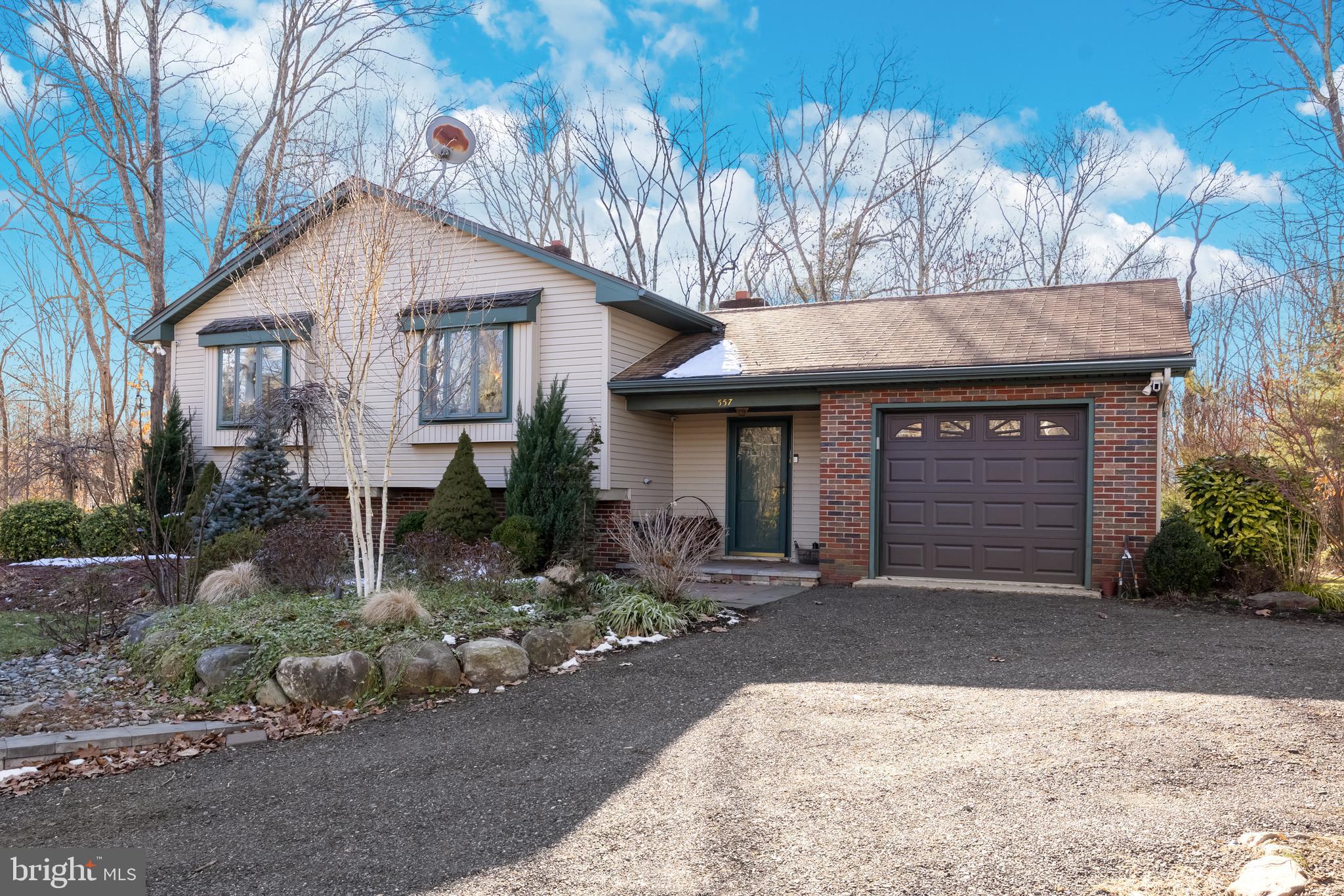 557 Kettle Run Rd