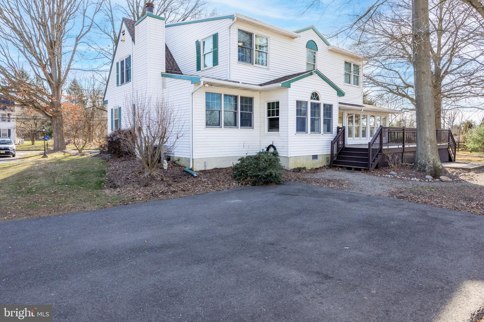 246 Elbo Ln