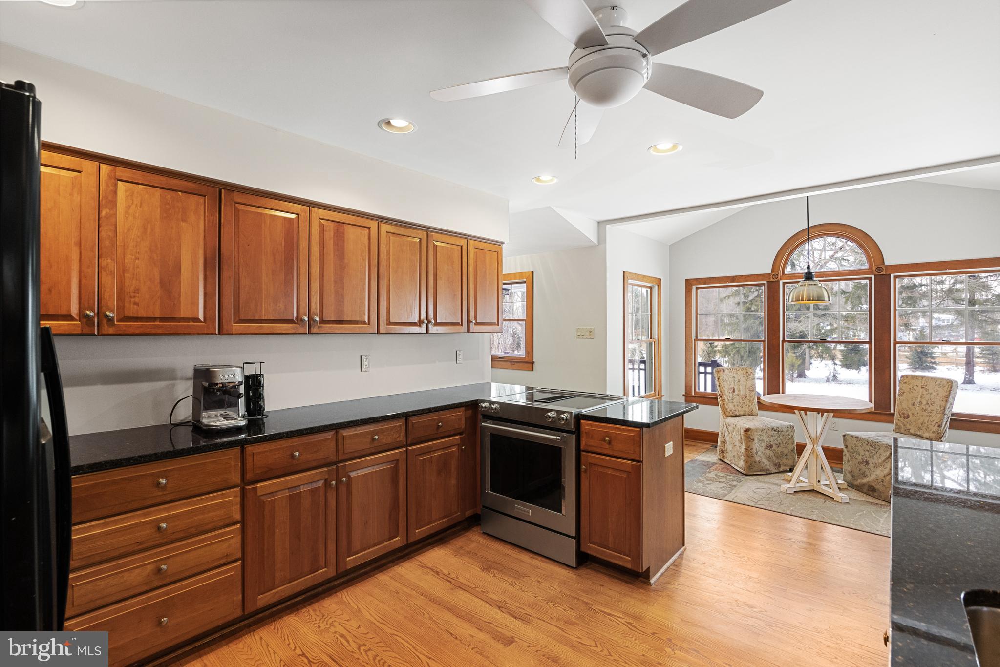 246 Elbo Ln