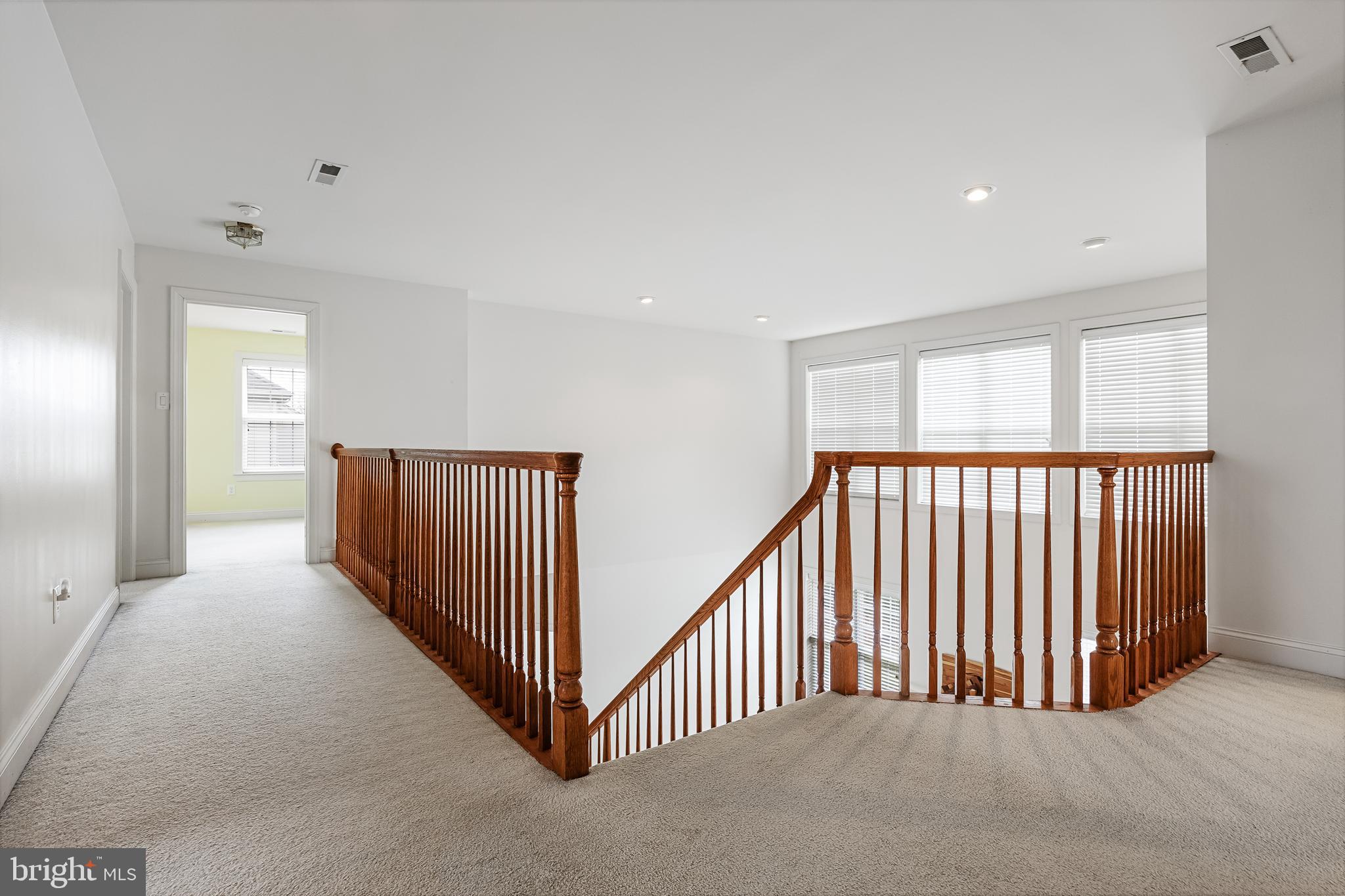 17 Crofton Chase Ct