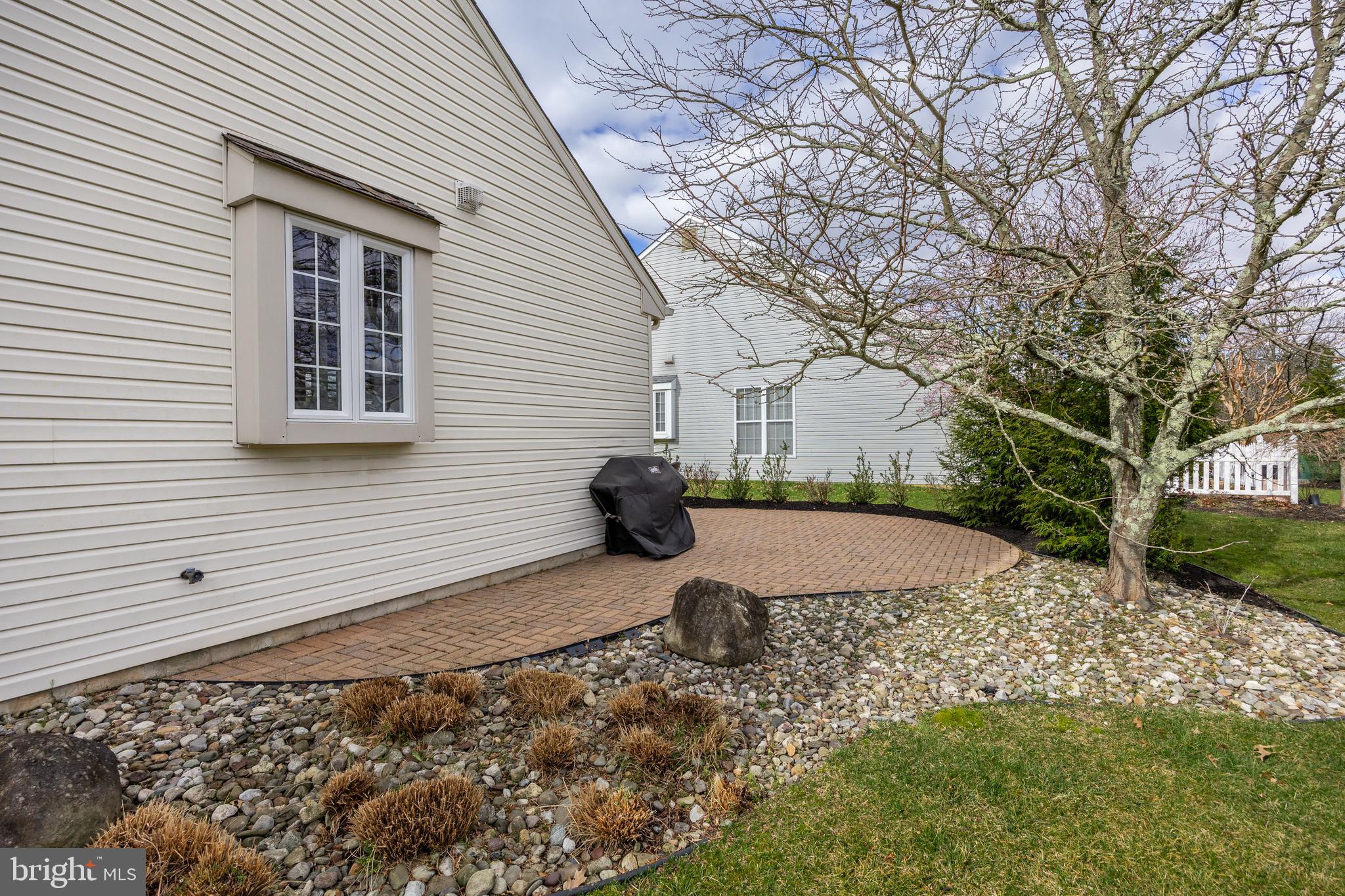 20 Tulip Ct