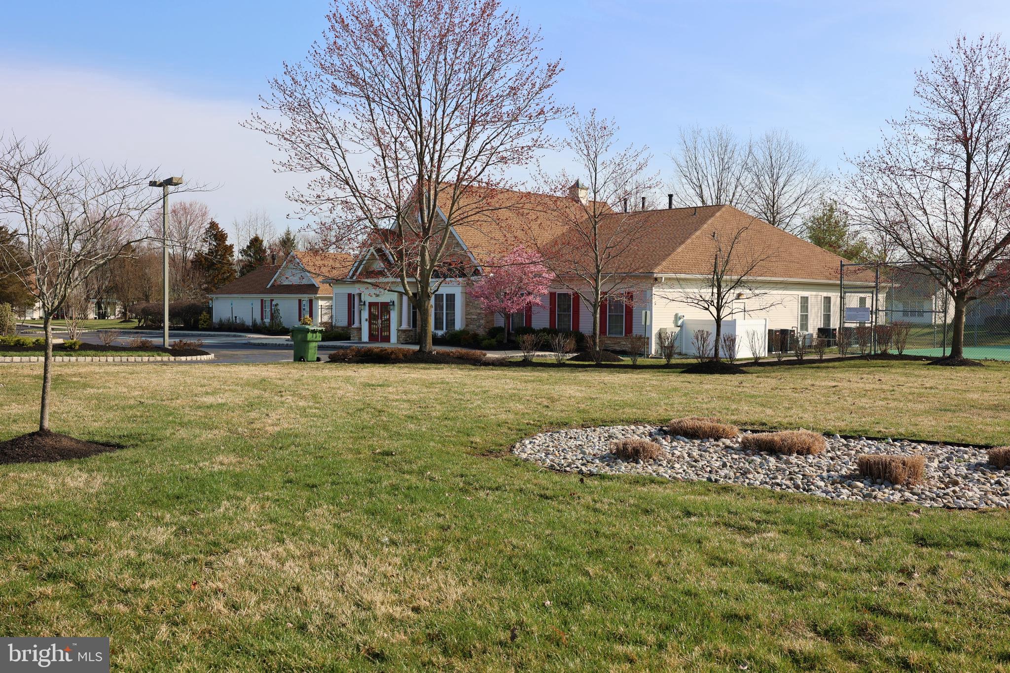 20 Tulip Ct