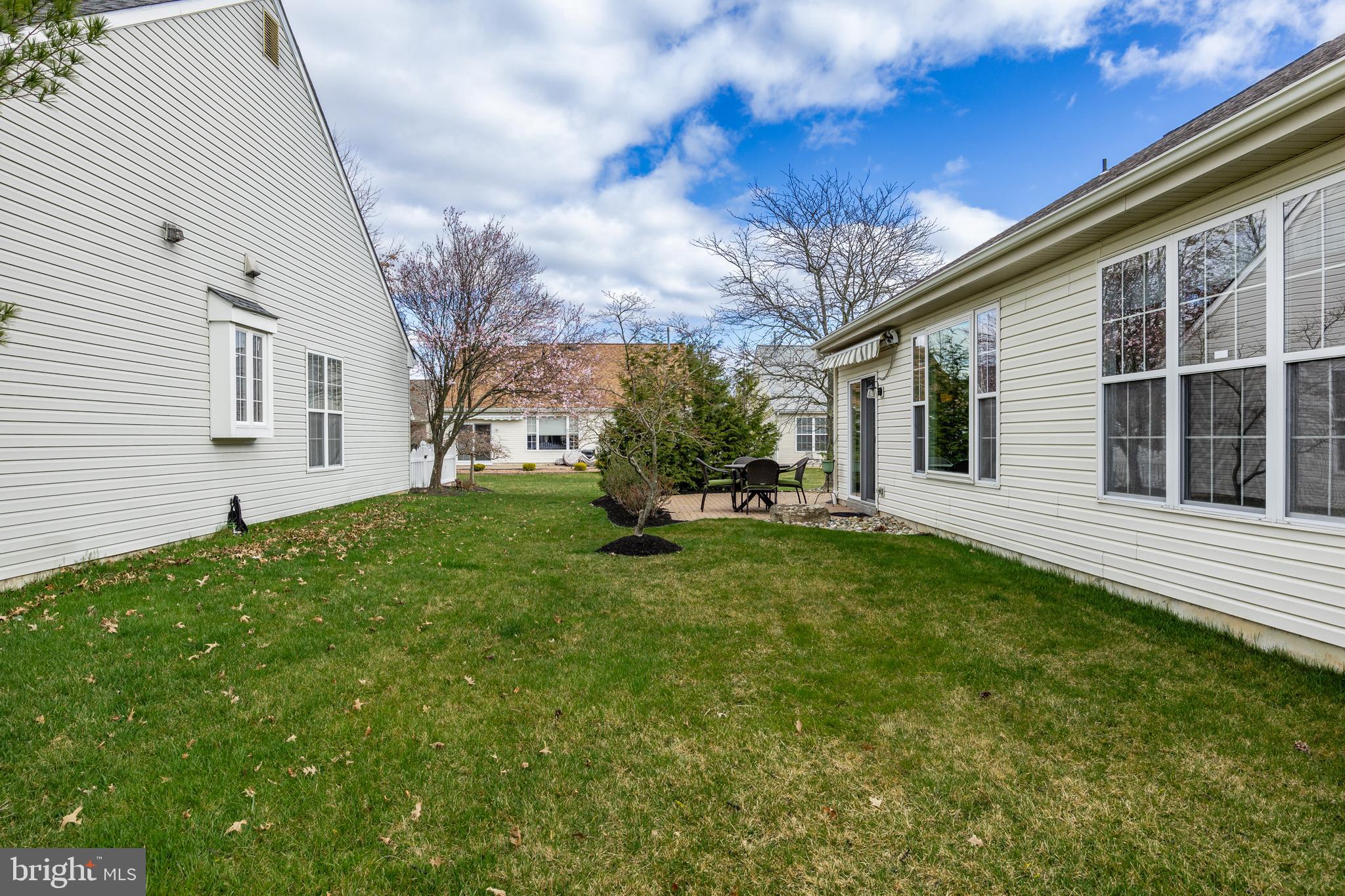 20 Tulip Ct