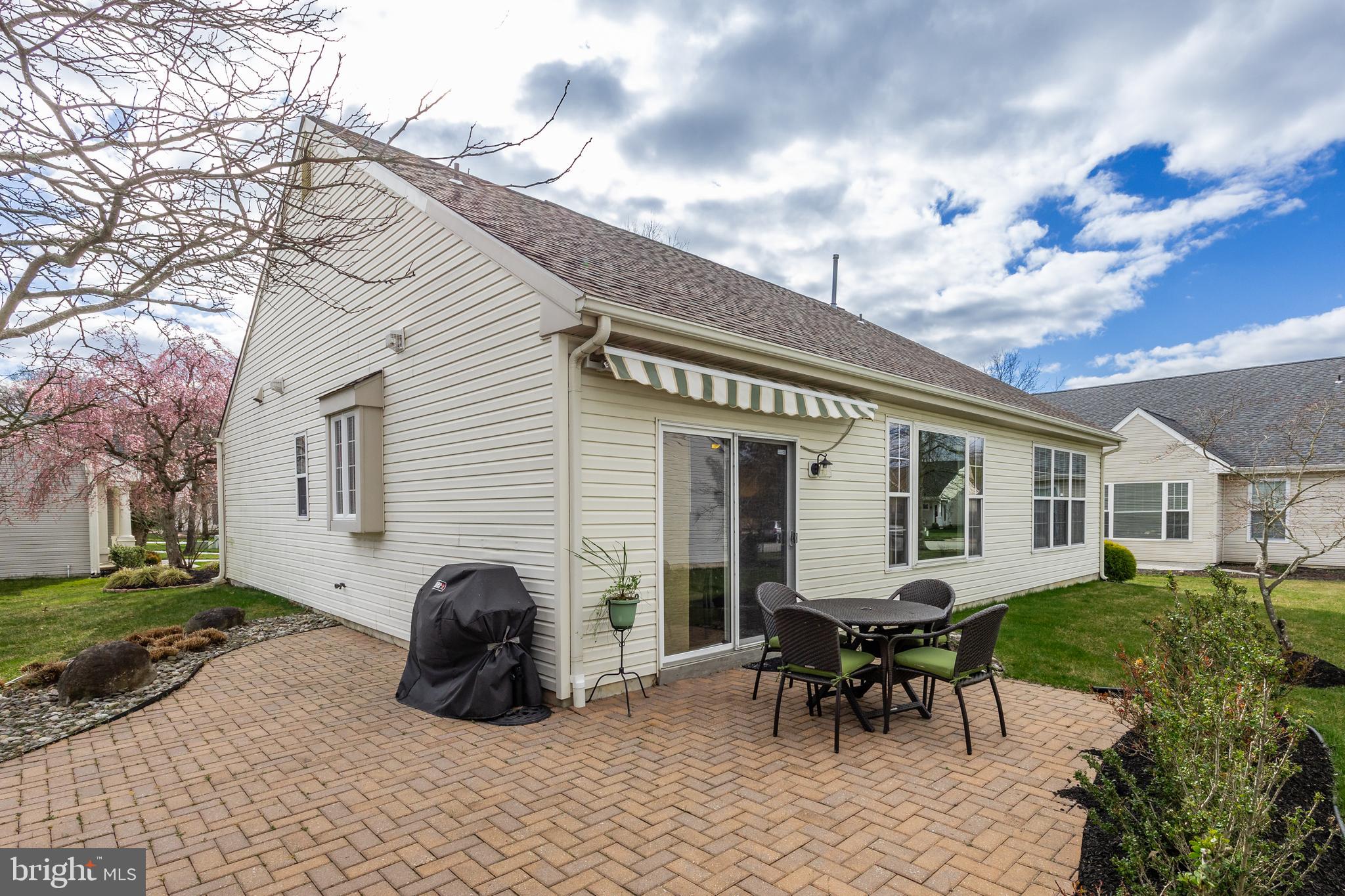20 Tulip Ct