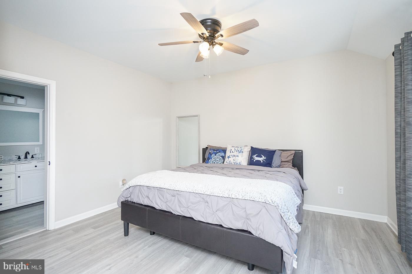 5 MARLBOROUGH AVENUE