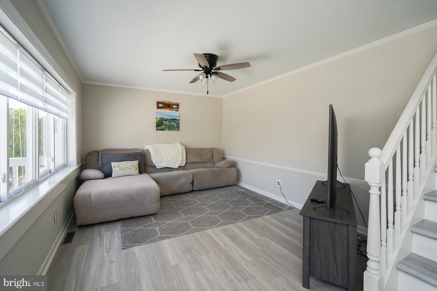 5 MARLBOROUGH AVENUE