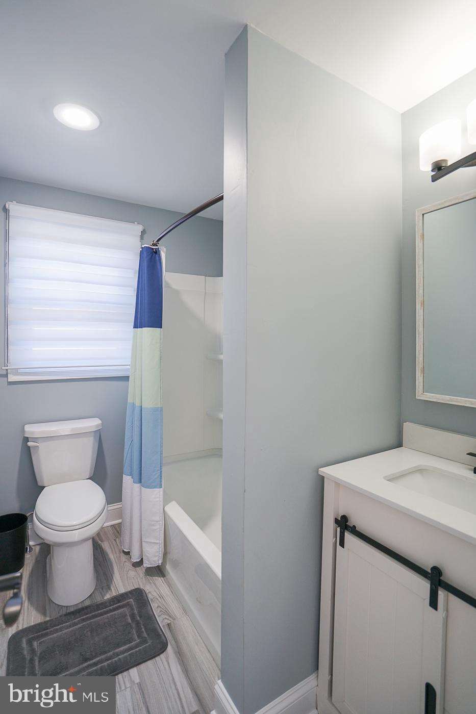 5 MARLBOROUGH AVENUE