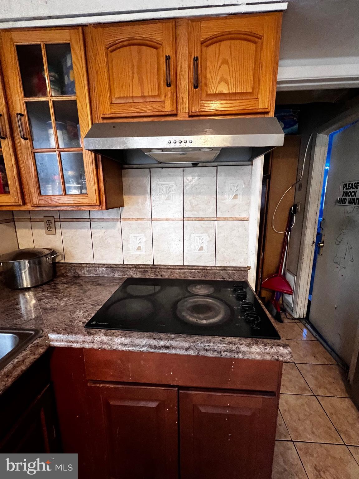 57 Elsin Ln