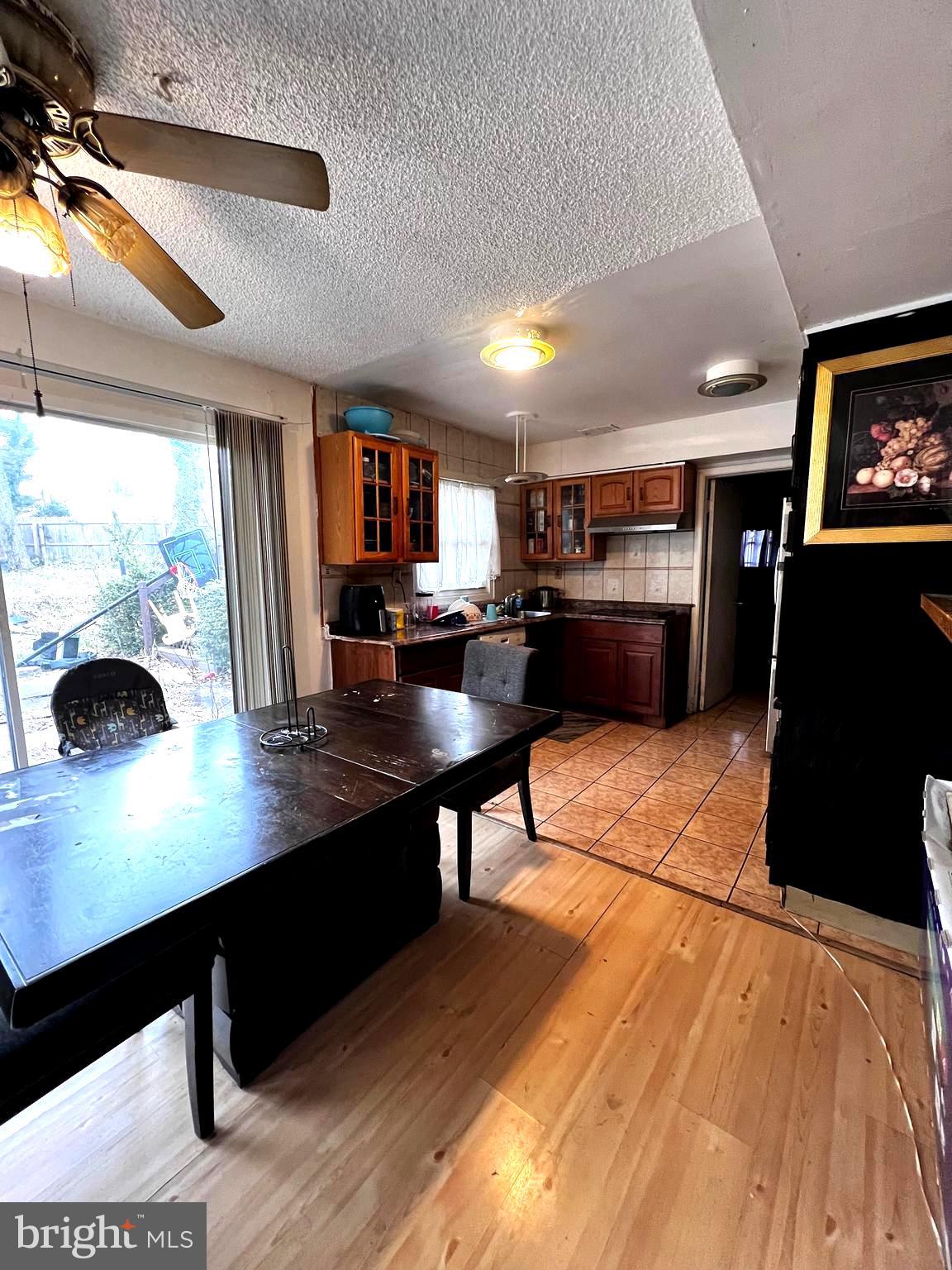 57 Elsin Ln