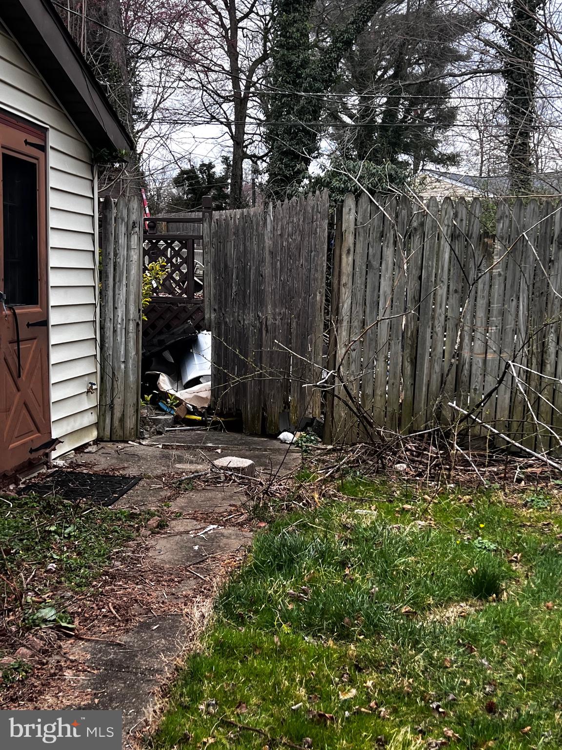 57 Elsin Ln