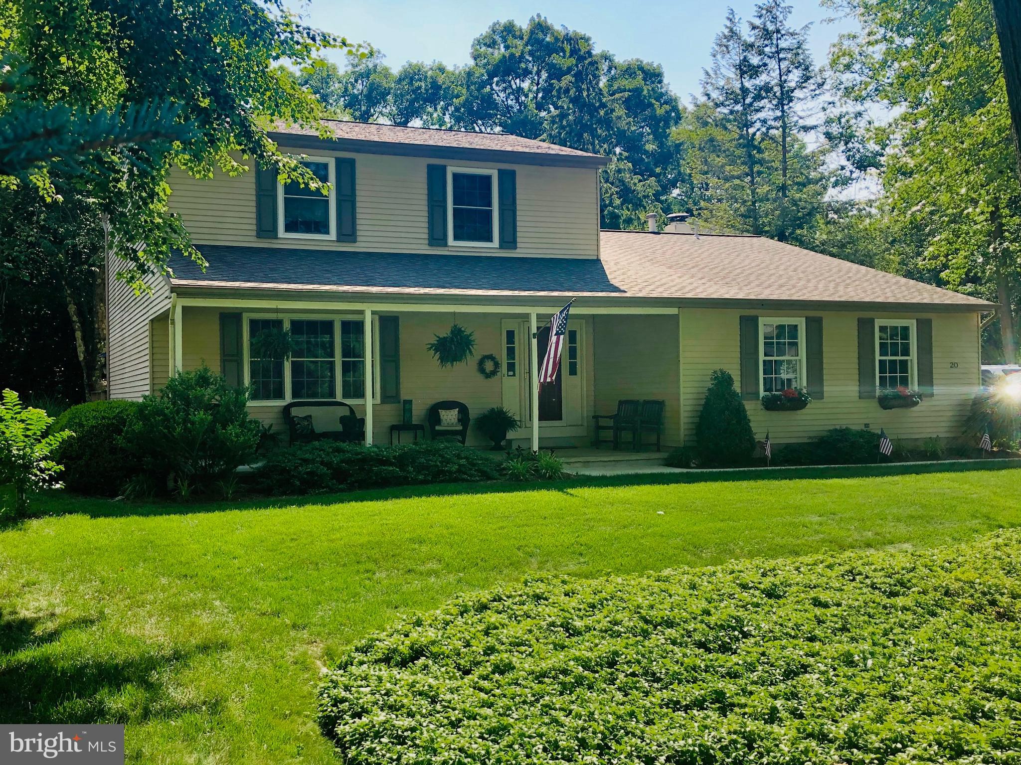 20 Essex Ct