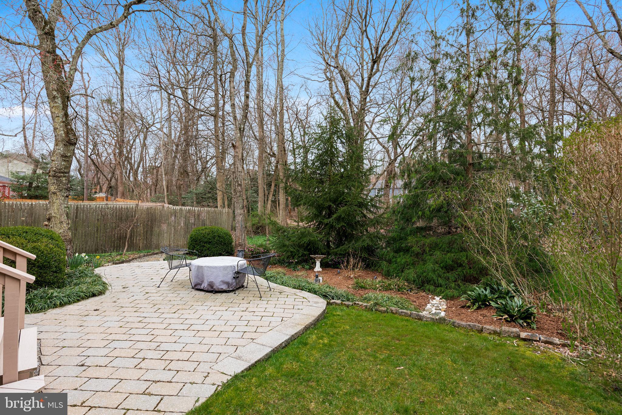 20 Essex Ct