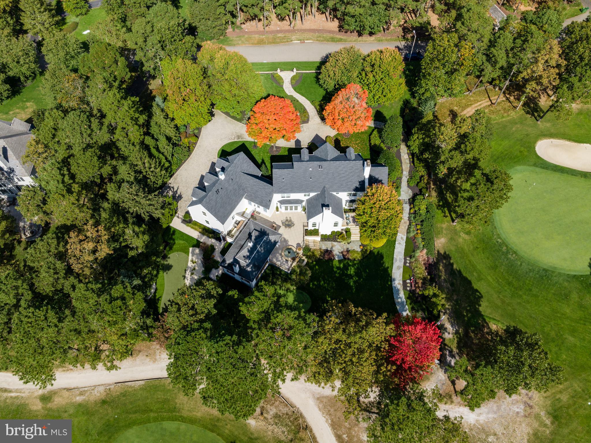 11 Milford Dr