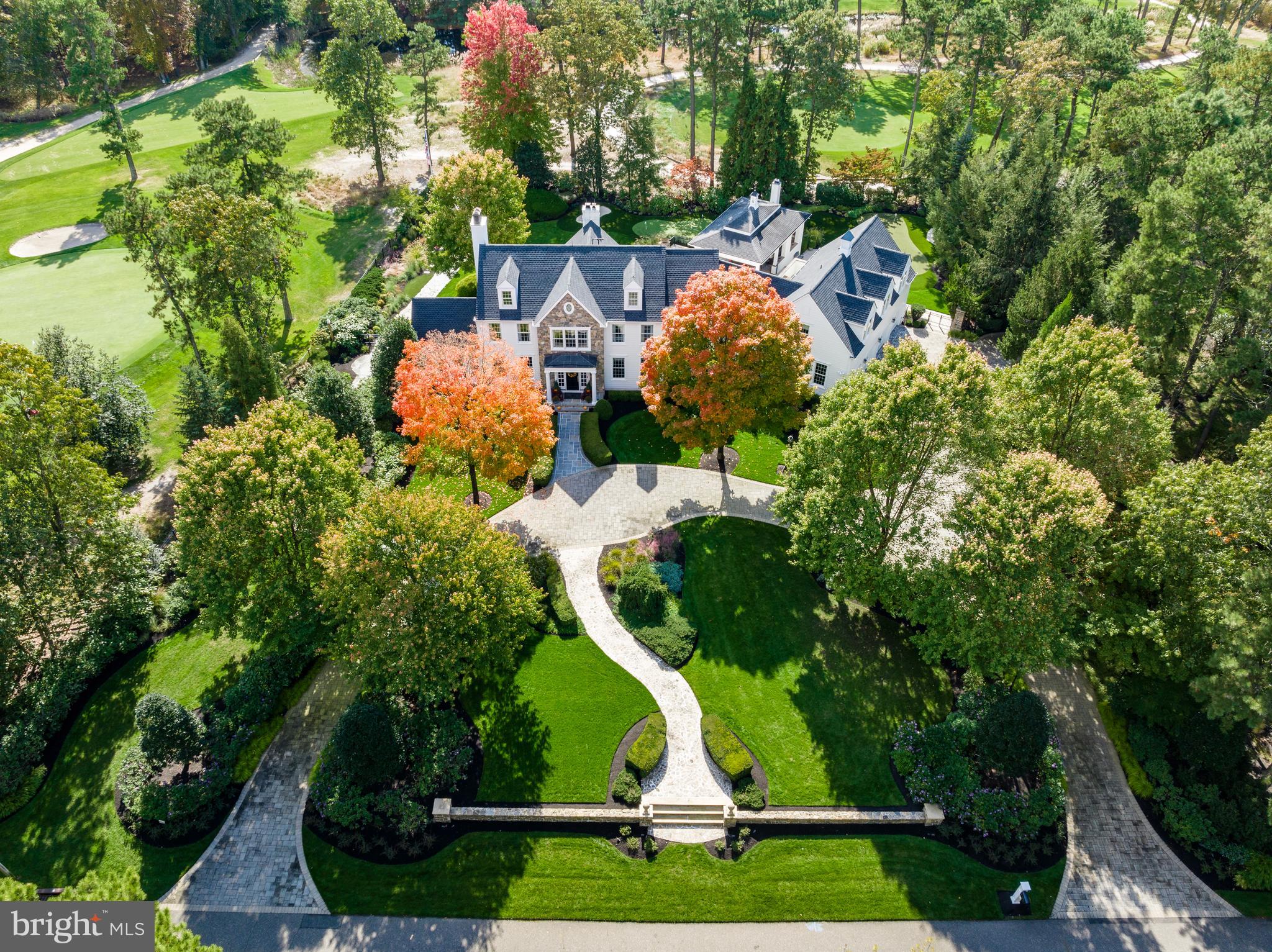 11 Milford Dr