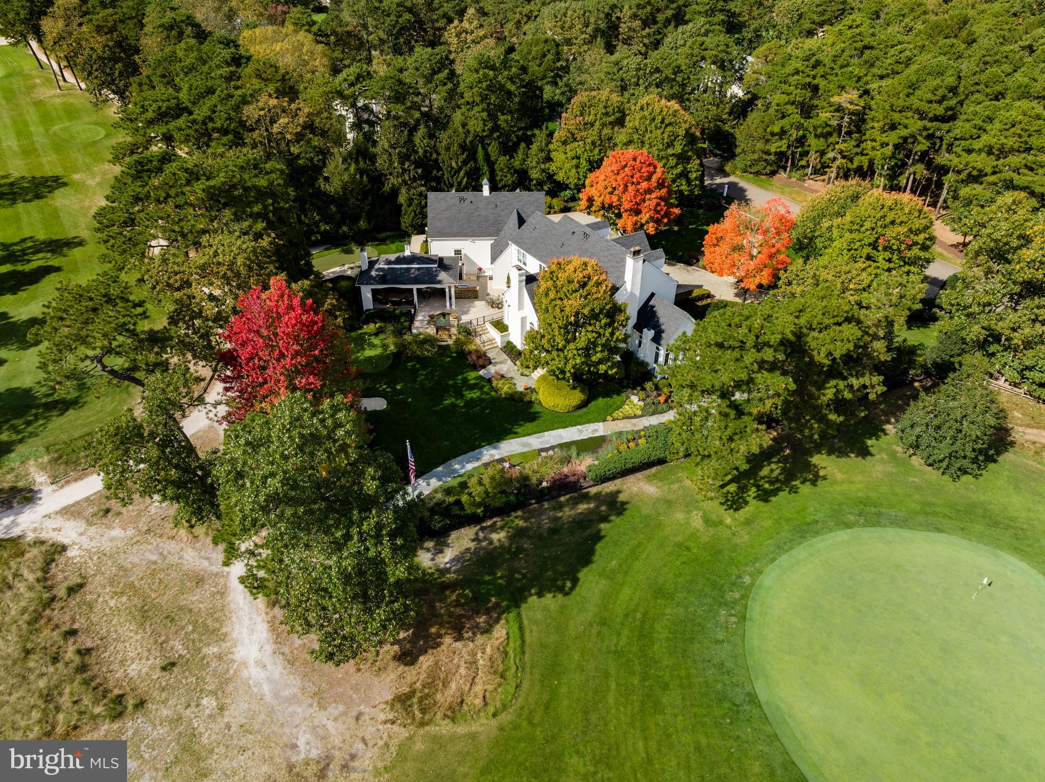 11 Milford Dr