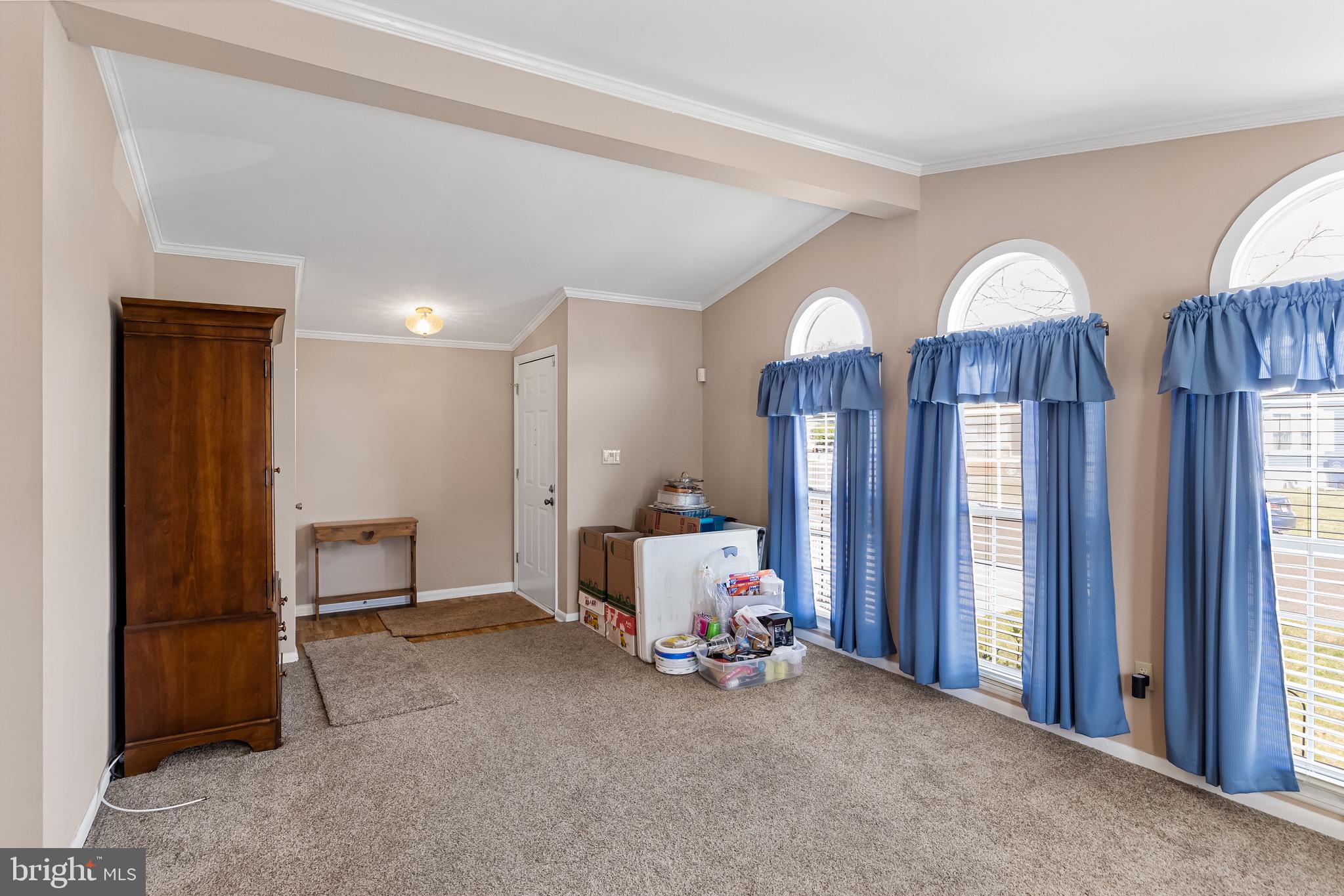 825 Woodchuck Drive