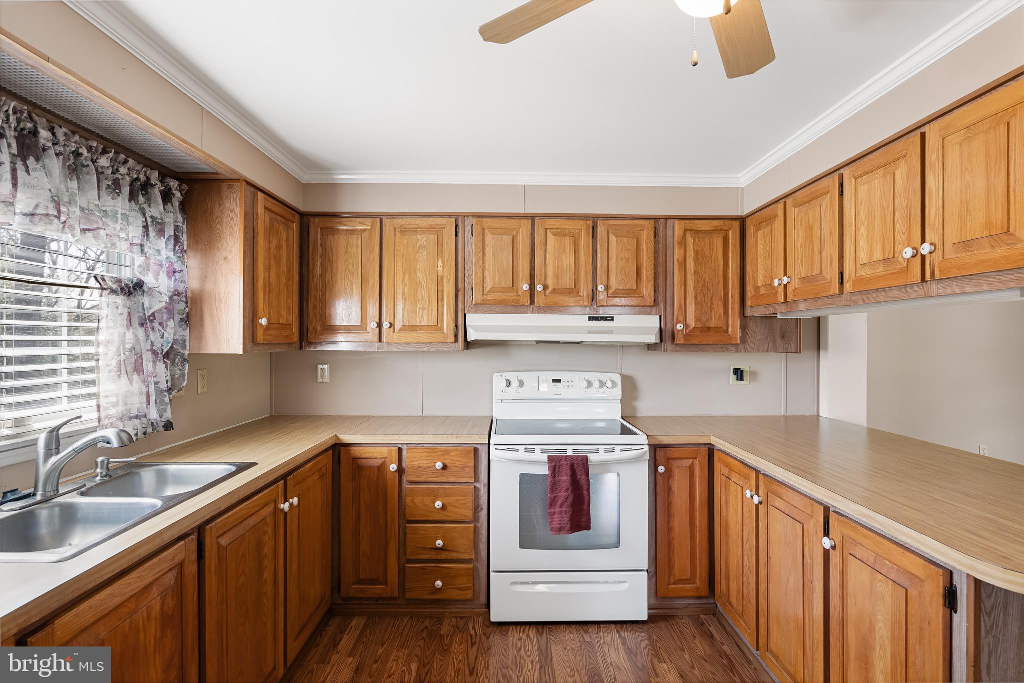 825 Woodchuck Drive