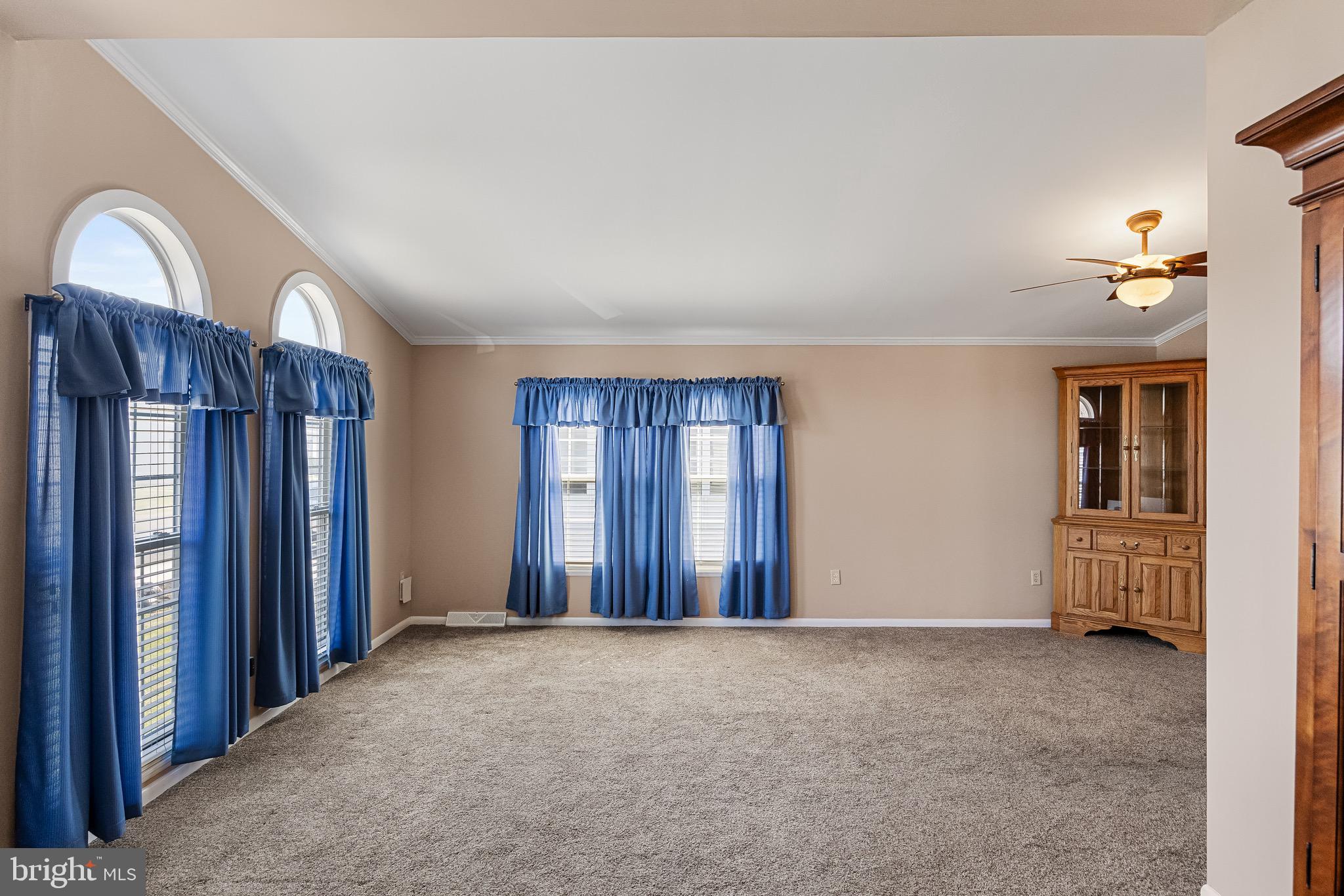 825 Woodchuck Drive
