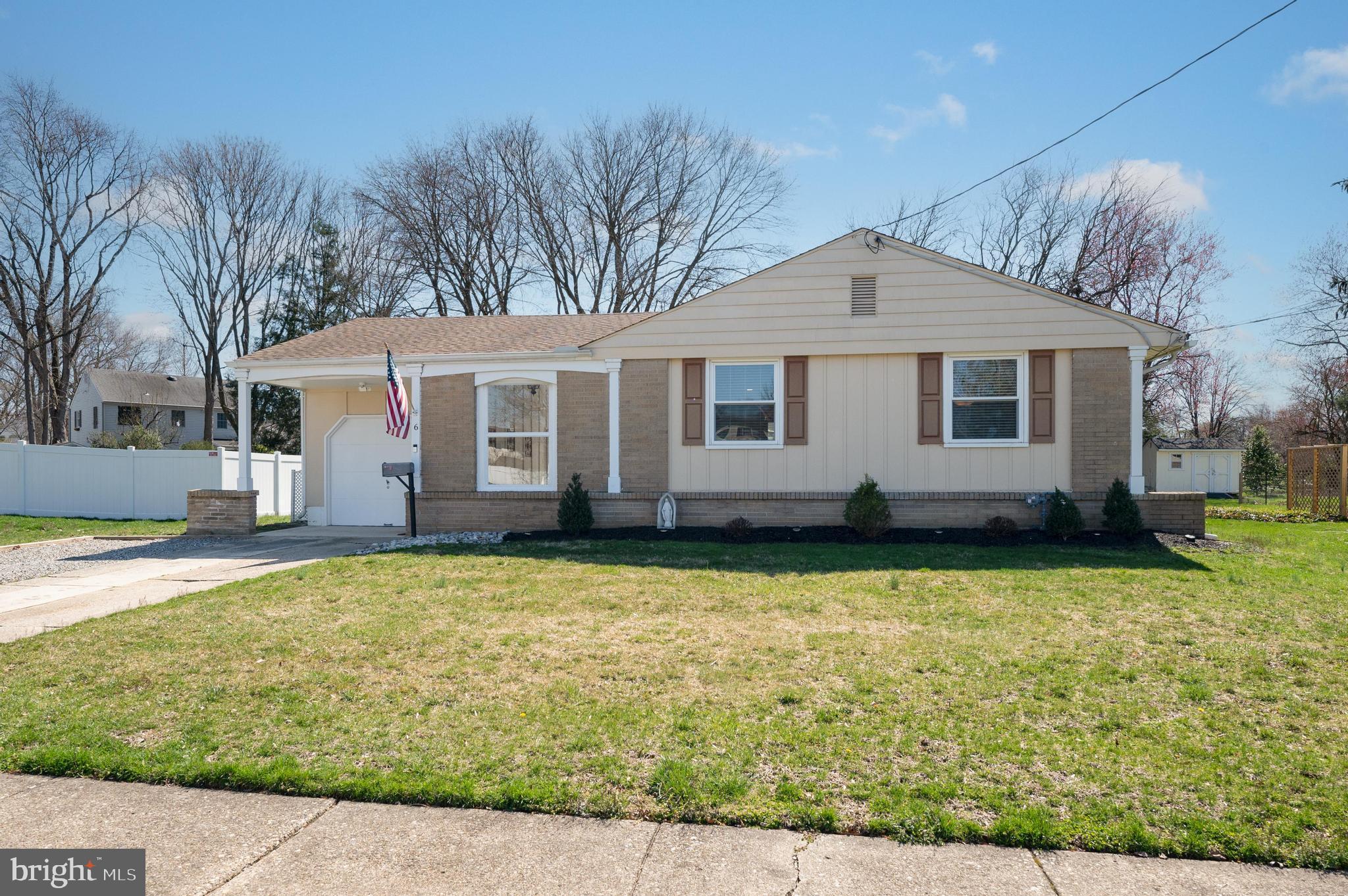 6 CHESTNUT HILL COURT