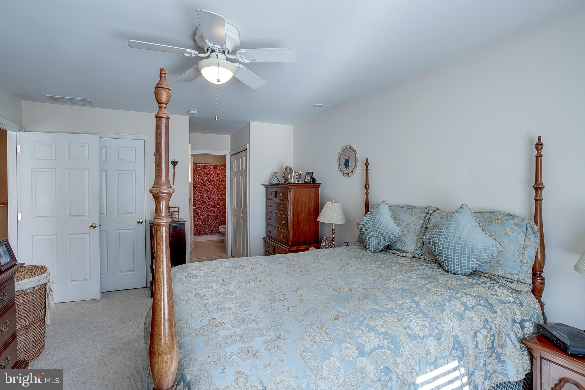 1606 Delancey Way