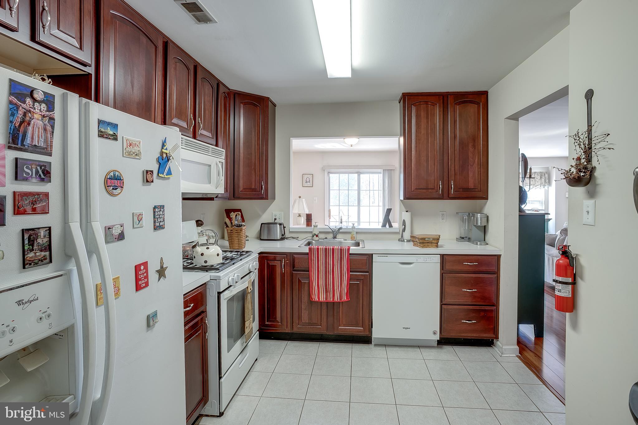 1606 Delancey Way